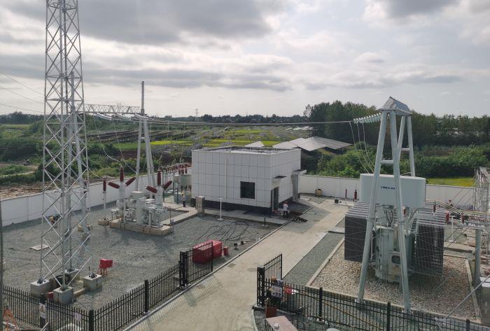 2  爭(zhēng)分奪秒，工程建設(shè)圓滿收官 （棗陽(yáng)興隆光伏電站）